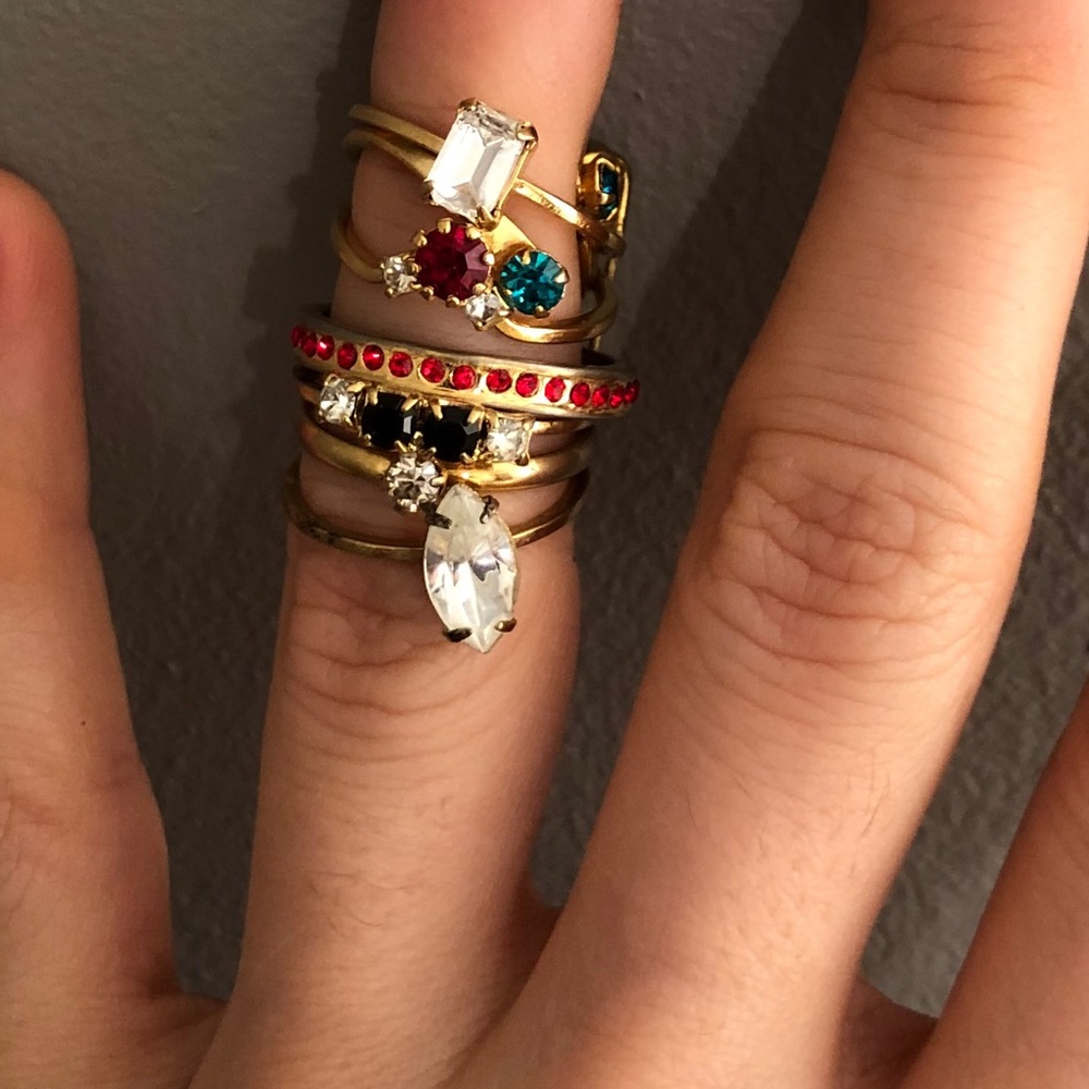 7 Stacking Rings Dainty, Colorful Must haves